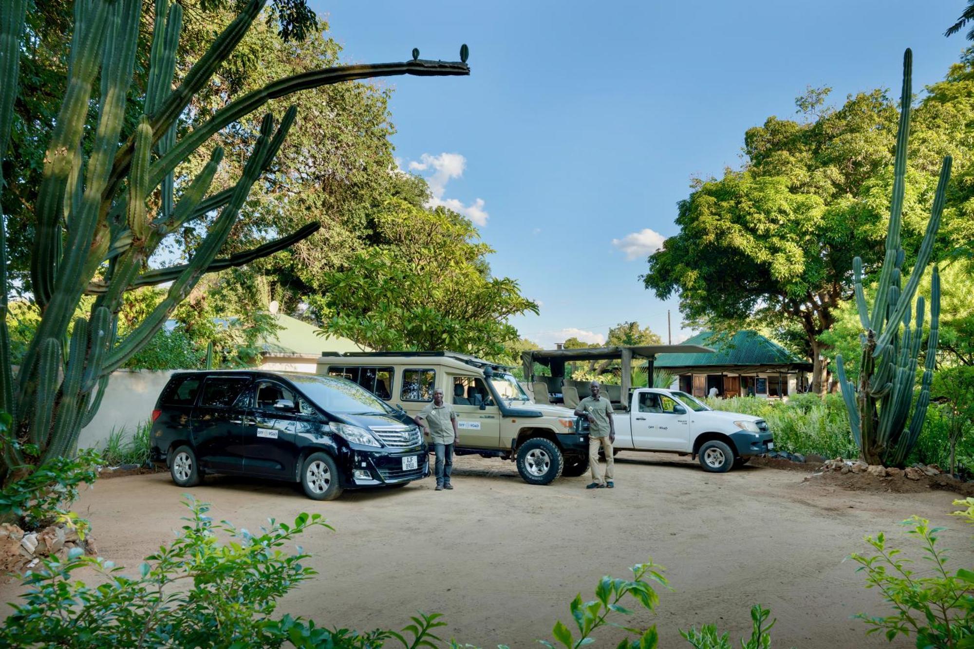 Kamunjila Lodge Livingstone Ngoại thất bức ảnh
