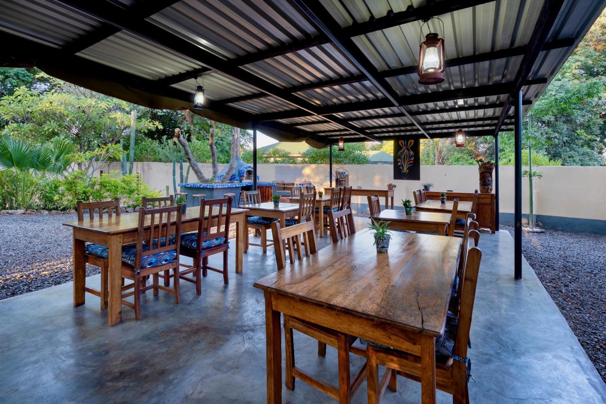 Kamunjila Lodge Livingstone Ngoại thất bức ảnh